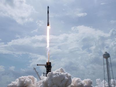 При испытании ракеты SpaceX произошел взрыв
