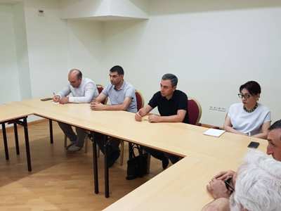 Оппозиционер: Мы должны избавиться от этих властей и начать восстанавливать Родину