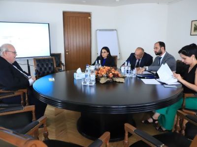 Էկոնոմիկայի փոխնախարարը Լեհաստանի դեսպանին առաջարկել է Լեհաստանում ՀՀ առևտրային ներկայացուցչության ստեղծել