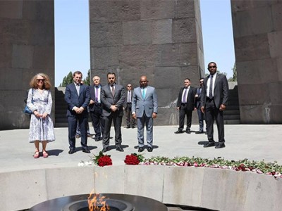 UN General Assembly president visits Armenian Genocide Memorial in Yerevan