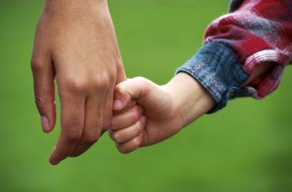 Russia wants to ban adoption by citizens of unfriendly countries