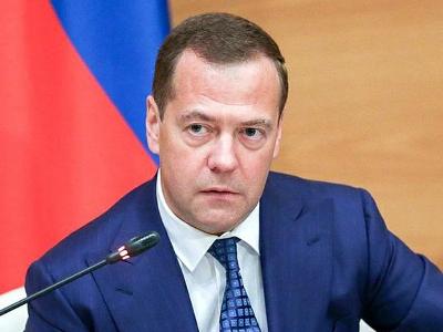 Սողալով եկան․ Մեդվեդեւը՝ ԱՄՆ-ի՝ միջուկային սպառազինության հարցով երկխոսության կոչի մասին