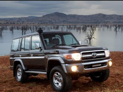 Toyota-ն դադարեցրել է Land Cruiser 70-ի պատվերներն էլեկտրոնային բաղադրիչների պակասի պատճառով