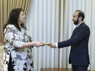 Արարատ Միրզոյանը ԱՀԿ ներկայացուցչին ներկայացրել է 44-օրյա պատերազմի հետևանքով առաջացած հումանիտար մարտահրավերները