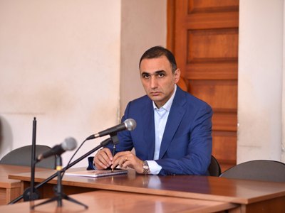 Չալաբյանը մեղադրում էր Փաշինյանին բանակը հետևողականորեն կազմալուծելու մեջ. փաստաբանական խումբ