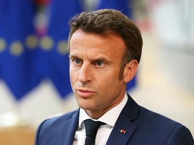 Macron closely follows development of situation in South Caucasus
