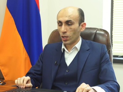 Beglaryan: International institutions again maintain artificial parity between Azerbaijani and Armenian sides