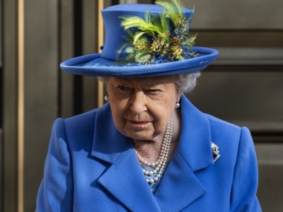Elizabeth II interrupts vacation in Scotland to invite new head of Cabinet