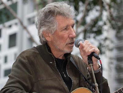 Pink Floyd խմբի հիմնադիրներից մեկը Բայդենին անվանել է «ռազմական հանցագործ»