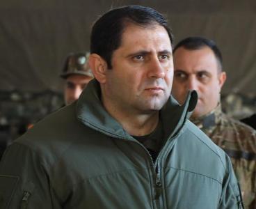 Armenian Defense Minister leaves for Russia