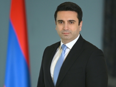 Շարունակելու ենք պայքարել անկախությունը վտանգող տարբեր կողմերից եկող մանր ու մեծ փորձերի դեմ. Ալեն Սիմոնյան