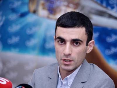 Արեւմուտքն ու Ռուսաստանը մրցակցում են. փորձագետը՝ Ալիեւի եւ Փաշինյանի հանդիպման մթնոլորտի մասին