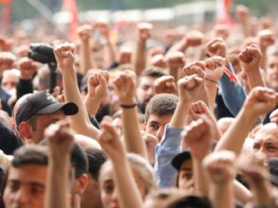 Оппозиционер: Интересы двух армянских государств можно защитить только на Площади Франции Еревана