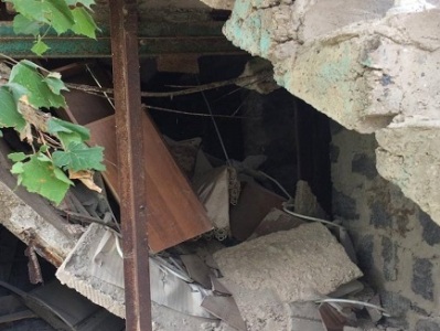В селе Кахси Котайкской области обрушился потолок дома