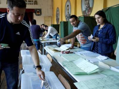 Chilean voters reject proposed left-wing constitution