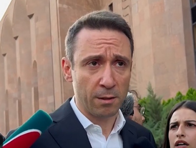 Հայկ Մարությանը նոր մոնո-ներկայացում է պատրաստել՝ «Քաղաքապետը» (վիդեո)