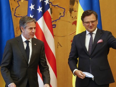 Госсекретарь США Блинкен встретился в Киеве с главой МИД Украины Кулебой