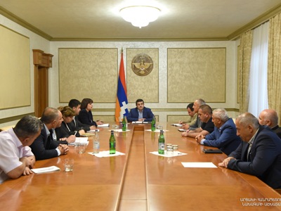 Արցախի նախագահը հանդիպում է ունեցել հասարակական հատվածի մի խումբ ներկայացուցիչների հետ