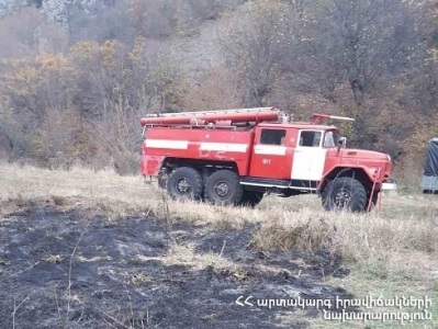 Աբովյան քաղաքի 6-րդ միկրոշրջանի հարակից դաշտում այրվել է մոտ 10 հա խոտածածկույթ