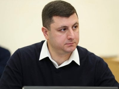 Оппозиционер: Необходимо формировать не добровольческие отряды, а пополнять воинские части