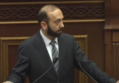 Министр: Главы МИД Армении и Азербайджана проведут еще одну встречу в конце месяца