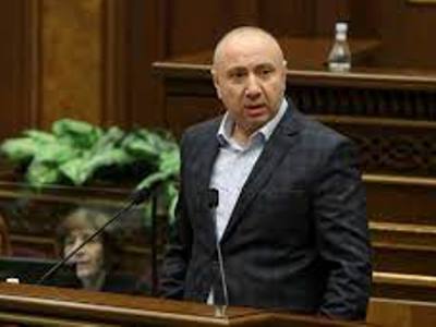 Սա ինքնախոստովանական ցուցմունք էր. հայե՛ր, ոտքի՛. Անդրանիկ Թեւանյանը՝ Փաշինյանի հայտարարության մասին