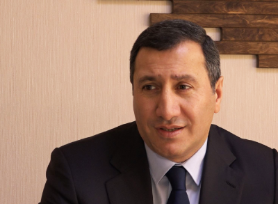 «Իրավունք». Հանրահավաքի մասնակիցները քշեցին բեմահարթակից Տիգրան Արզաքանցյանին