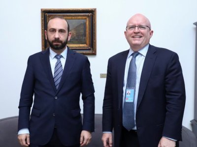 Արարատ Միրզոյանը հանդիպել է ԵԱՀԿ Մինսկի խմբի ամերիկացի համանախագահի հետ
