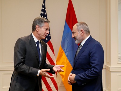 Blinken to Armenia PM: US is ready to continue its efforts aimed at negotiation, peace process
