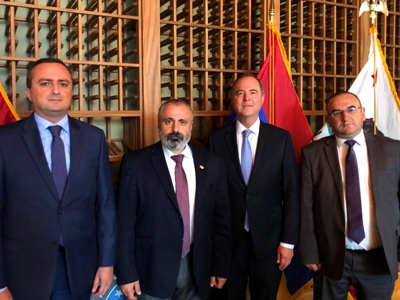 Artsakh FM David Babayan meets with US Congressman Adam Schiff