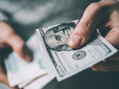 Strong dollar could be a nightmare for world economy
