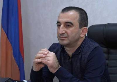 Председатель НС Армении выступил в связи с заявлением об отставке депутата Мхитара Закаряна