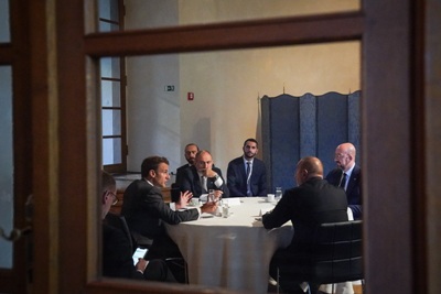 Macron: For lasting peace in Caucasus