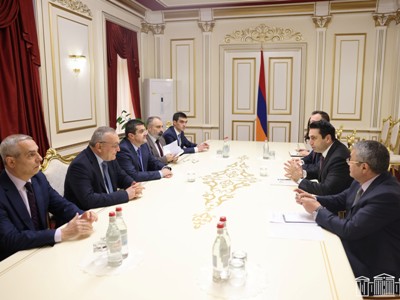 Armenia parliament speaker-Artsakh delegation meeting lasts 2 hours, ‘comprehensive answers’ given
