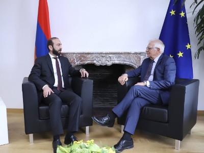 Mirzoyan, Borrell discuss matters related to EU civilian mission deployment in Armenia