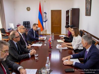 Омбудсмен Армении обсудила со швейцарскими парламентариями последствия азербайджанской агрессии