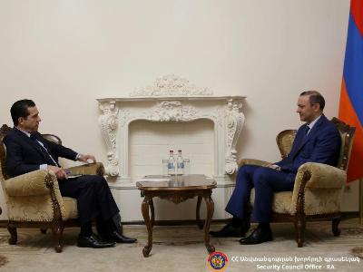 Secretary of Armenian Security Council presents consequences of recent Azerbaijani aggression to Brazilian ambassador