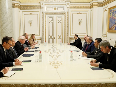 Прайс – Пашиняну: Азербайджанские подразделения должны вернуться на исходные позиции