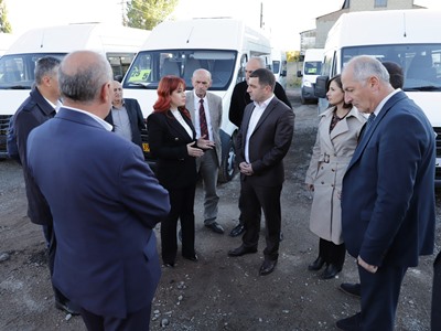 Նոր միկրոավտոբուսներ՝ Գյումրիում. օրական երթուղի դուրս է գալիս 58 մեքենա. Եւս 20 ավտոբուս են գնելու