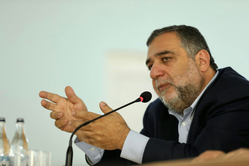 Ինձ զարմացրեց, որ նրանց հետաքրքրում են ապագային հեռանկարներին վերաբերող հարցերը. Ռուբեն  Վարդանյանը` Մարտակերտում