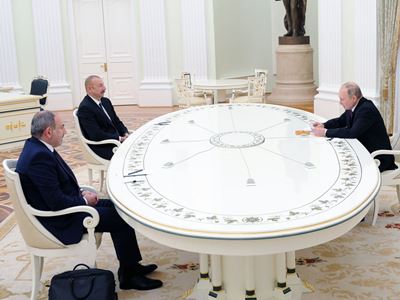 Kremlin says Russian, Armenian and Azerbaijani presidents prepare to meet