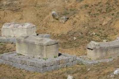 Հին Հունաստանի նավահանգստային քաղաքում մոր ու նորածնի գերեզման է հայտնաբերվել