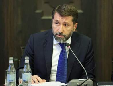 «Ժողովուրդ». Կարեն Անդրեասյանը դիմել է դատավորների օգնությանը, իսկ որոշ դատավորների «հաթաթա» է տվել