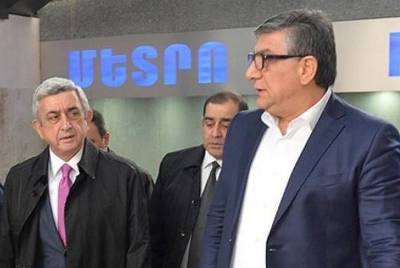 «Հրապարակ». Խաչատուր Սուքիասյանը ռեւերանսներ է անում Սերժ Սարգսյանի հասցեին