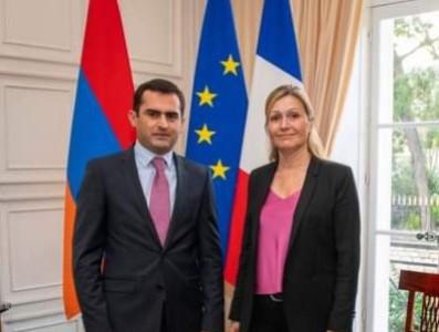 France National Assembly speaker reaffirms solidarity with Armenia, Armenians