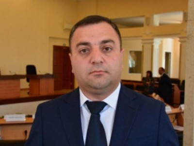 Թույլ չեն տալու ապառազմականացված գոտի ստեղծել. ո՞նց կարող է որևէ հայ կողմ լինի մեր բանակի կազմաքանդմանը. Դավիթ Գալստյան