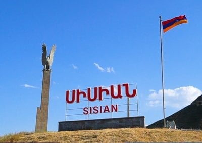 «Հրապարակ». Սիսիանի նորանշանակ ղեկավարը մեկուսացել է. հաջորդ անգամ ՔՊ-ն նրա թեկնածությունը չի առաջադրի