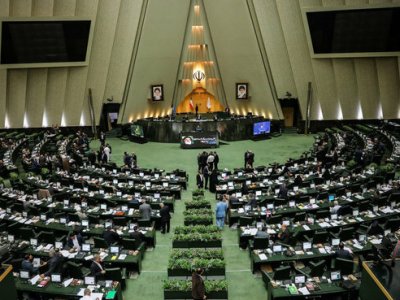 Iranian lawmakers sharply criticize Aliyev