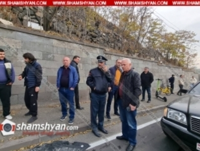 Ավտովթար Երևանում. «Toyota Land Cruiser»-ի ղեկին եղել է գեներալ Լևոն Մնացականյանը, դեպքի վայրում է նաեւ Օգանովսկին