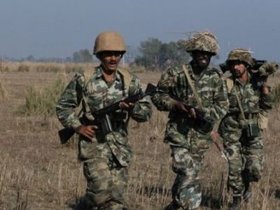 Clashes on border between Taliban and Pakistani military